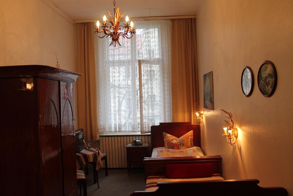 Hotel Pension Columbus Am Kurfurstendamm Берлин Номер фото