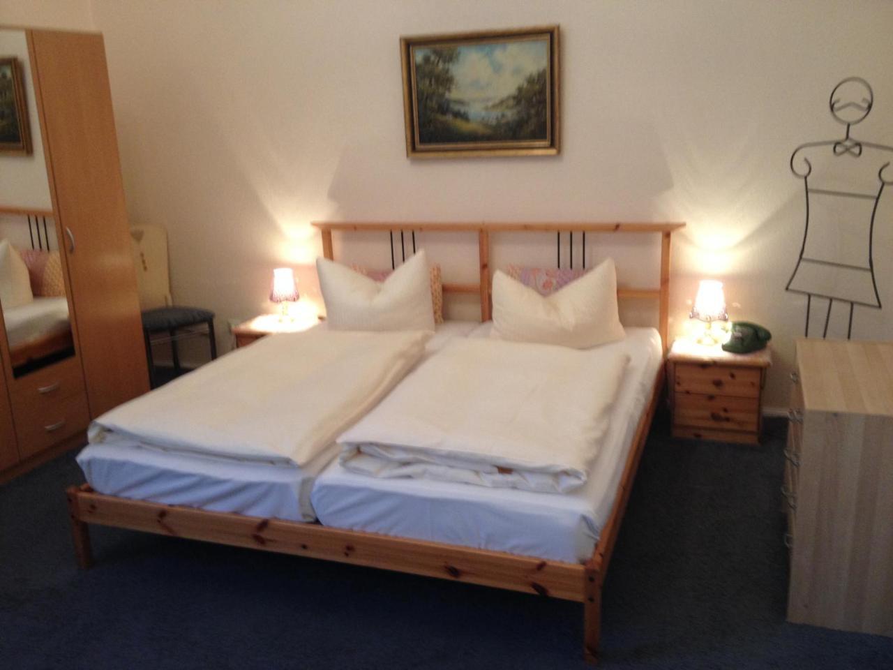 Hotel Pension Columbus Am Kurfurstendamm Берлин Экстерьер фото